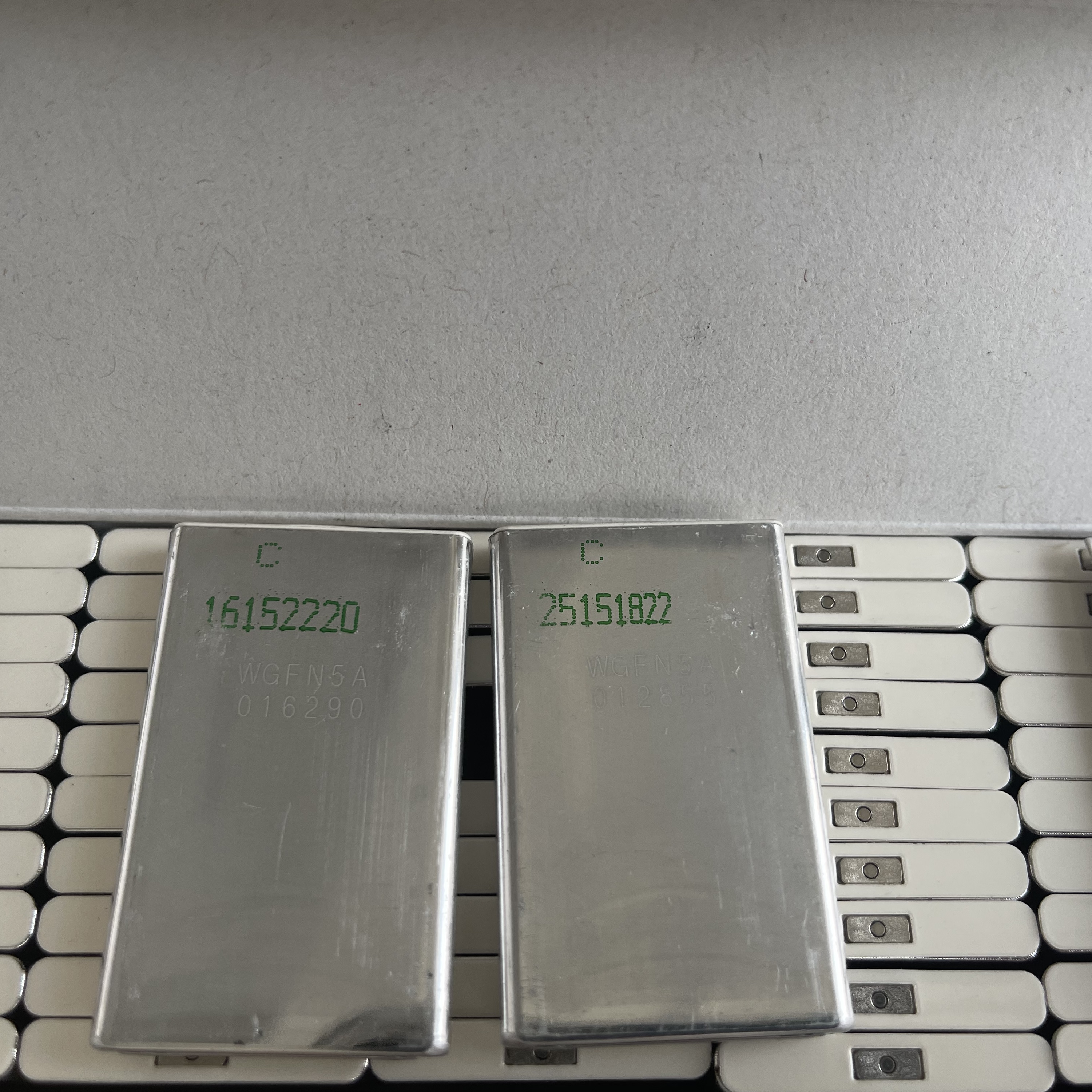 SANYO UF553048F